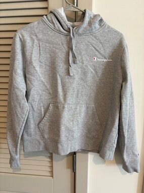 Women’s Champion Gray Logo Pullover Hoodie*Sz. Small